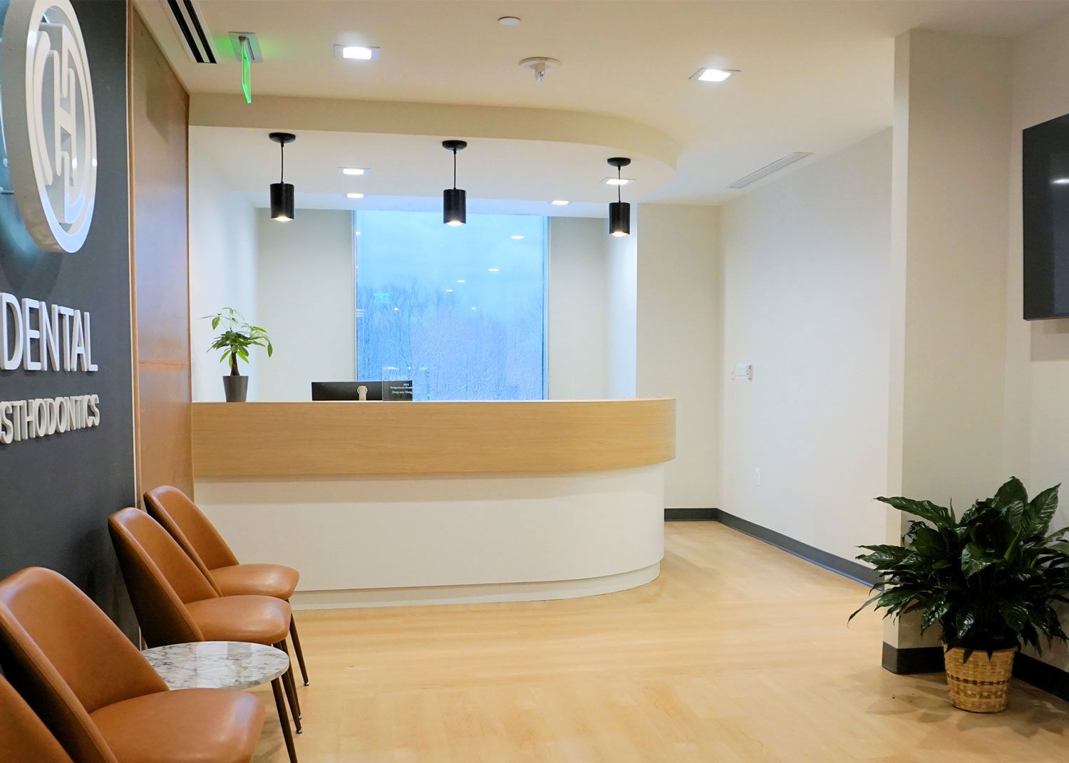 DH Dental & Prosthodontics | Cleanings & Exams, Dentures and Full Mouth Reconstruction